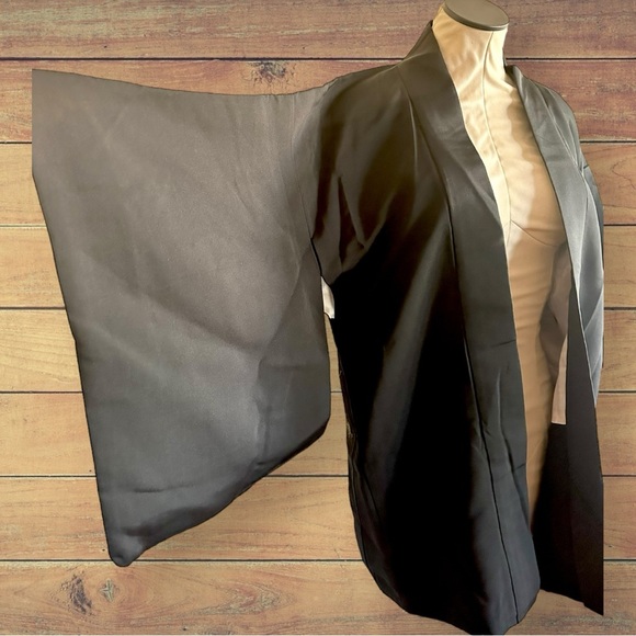Japanese Traditional Black Haori Kimono Jacket - Picture 4 of 16